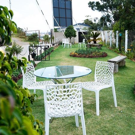 Paradise Perfect - Non Smoking Non Alcoholic No Unmarried Couples Ooty Ngoại thất bức ảnh