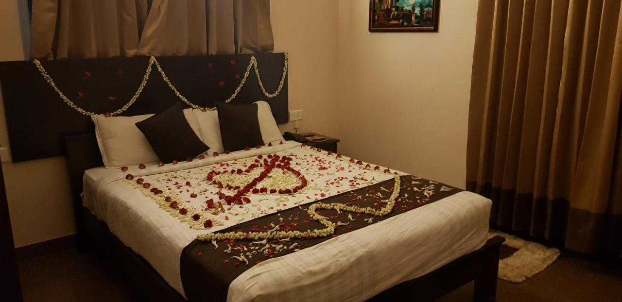 Paradise Perfect - Non Smoking Non Alcoholic No Unmarried Couples Ooty Ngoại thất bức ảnh